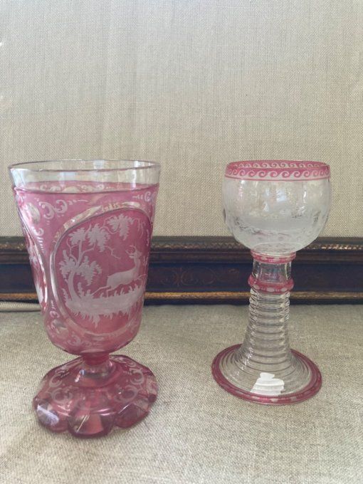 Verre Roemer en cristal de Bohème rose
