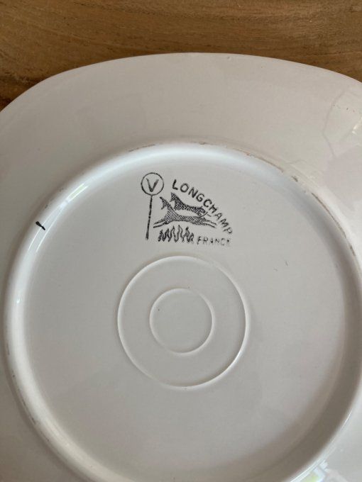 6 assiettes de gibier à oiseaux Longchamp.