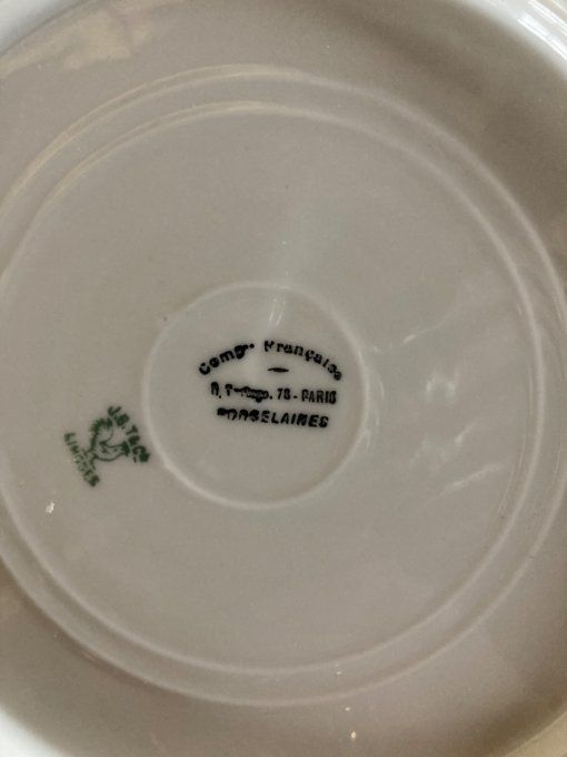 4 assiettes dentelles à décor d oiseaux. Porcelaine de limoges