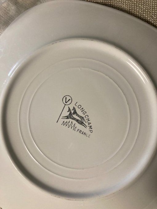 9 assiettes faïencerie longchamp à décors de faisans, perdreaux et bécasses