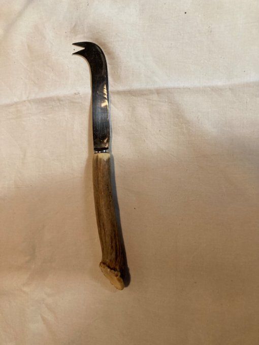 Couteau à fromage, manche en bois de chevreuil