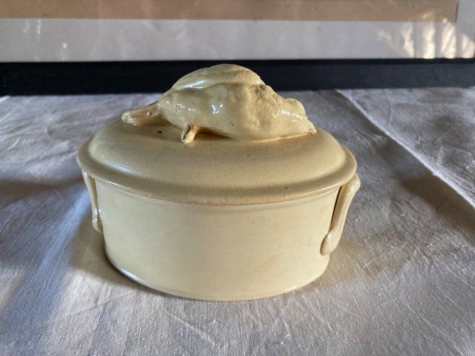 Terrine Sarreguemines Terre à feu. Couvercle avec oiseau.