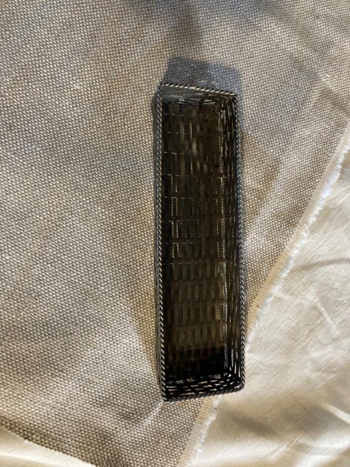 Panier tressé en métal argent