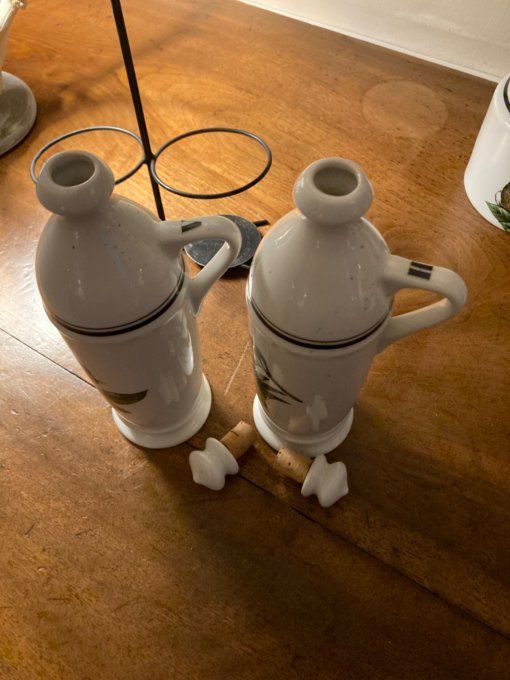 Apilco porcelaine d Auteuil  Huilier-Vinaigrier