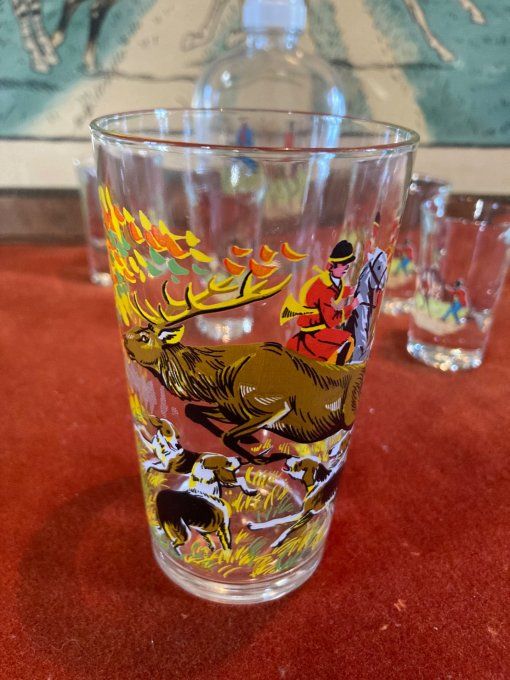 Verre décor chasse à courre