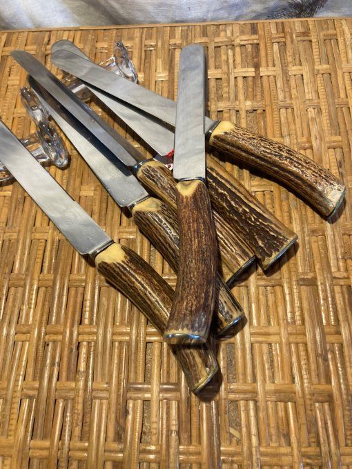 6 couteaux de Thiers manche en bois de cerf