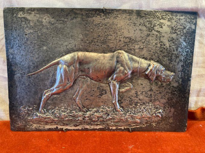 Plaque chien en métal argenté