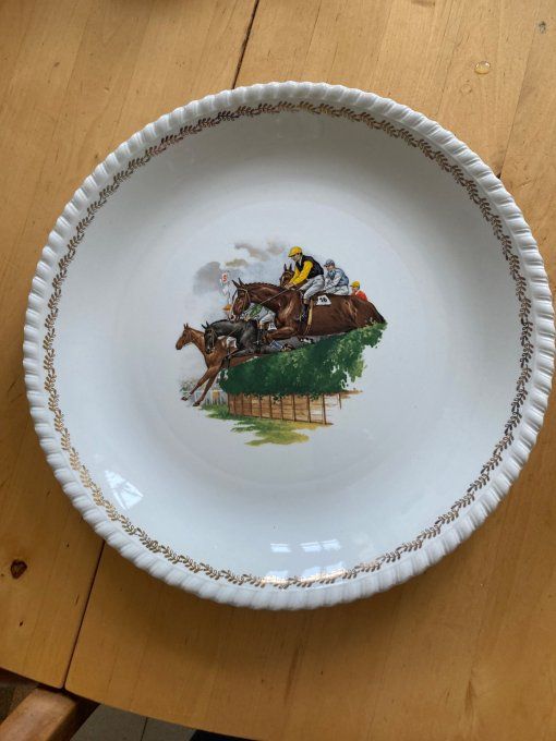 Plat vintage à décor de course hippique