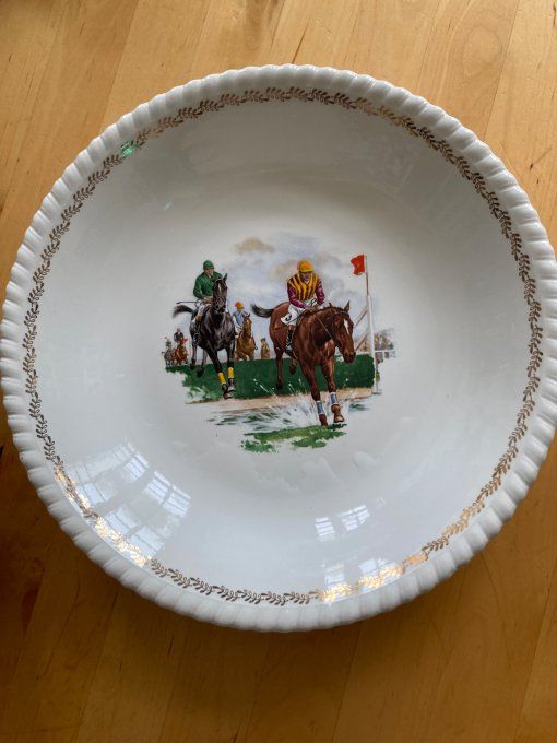 Plar creux vintage à décor de course hippique