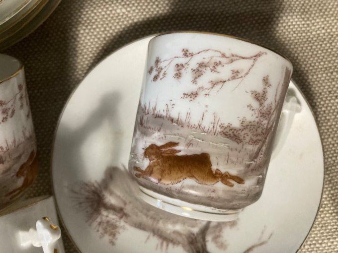 Tasses à café en porcelaine à décor de lièvre