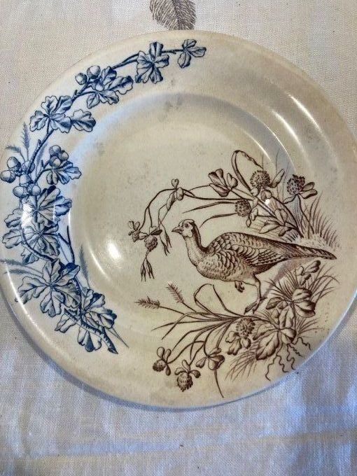 2 assiettes Terre de fer Chasse